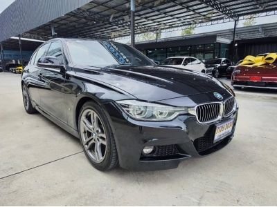 2019 BMW 330e M SPORT สีดำ